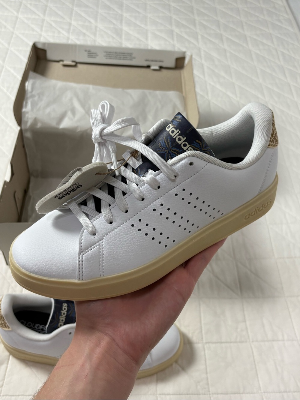 adidas Advantage 2.0 Women’s Sneakers - White Leopard Palm Tree Size 8 NWT